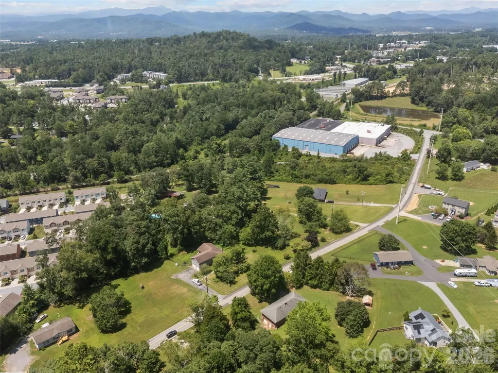 50 Baldwin Road Arden NC 28704