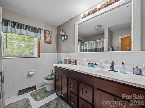 50 Baldwin Road Arden NC 28704