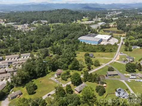 50 Baldwin Road Arden NC 28704