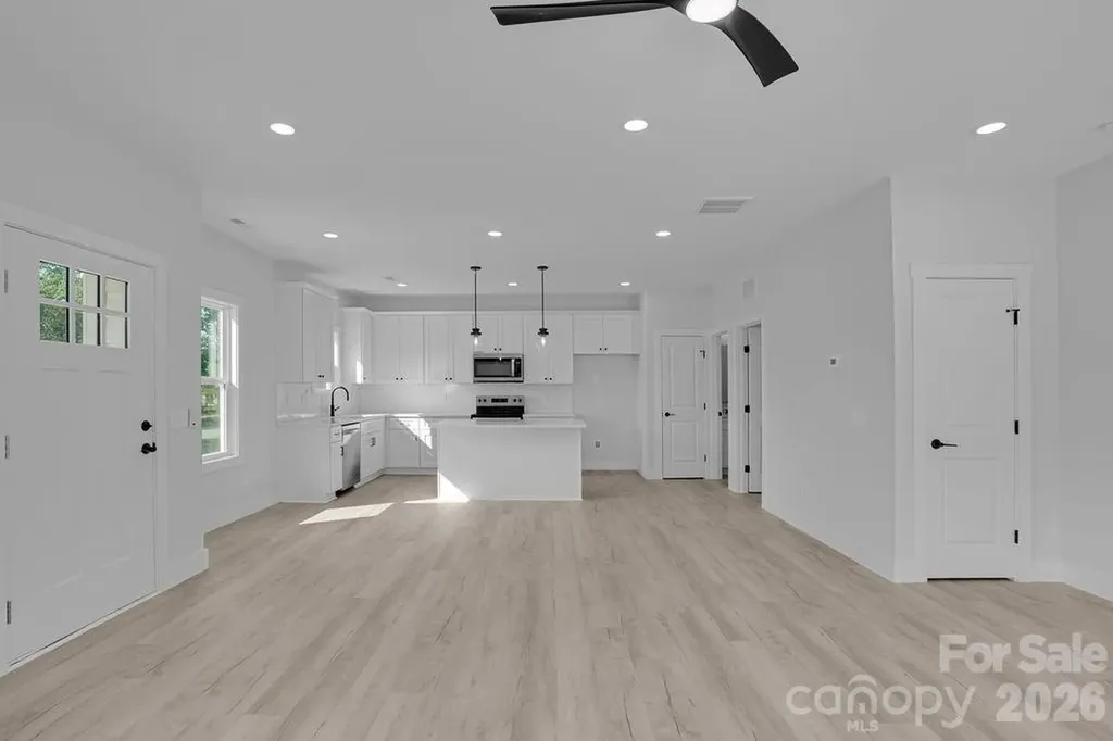 4629 Graybirch Drive Maiden NC 28650