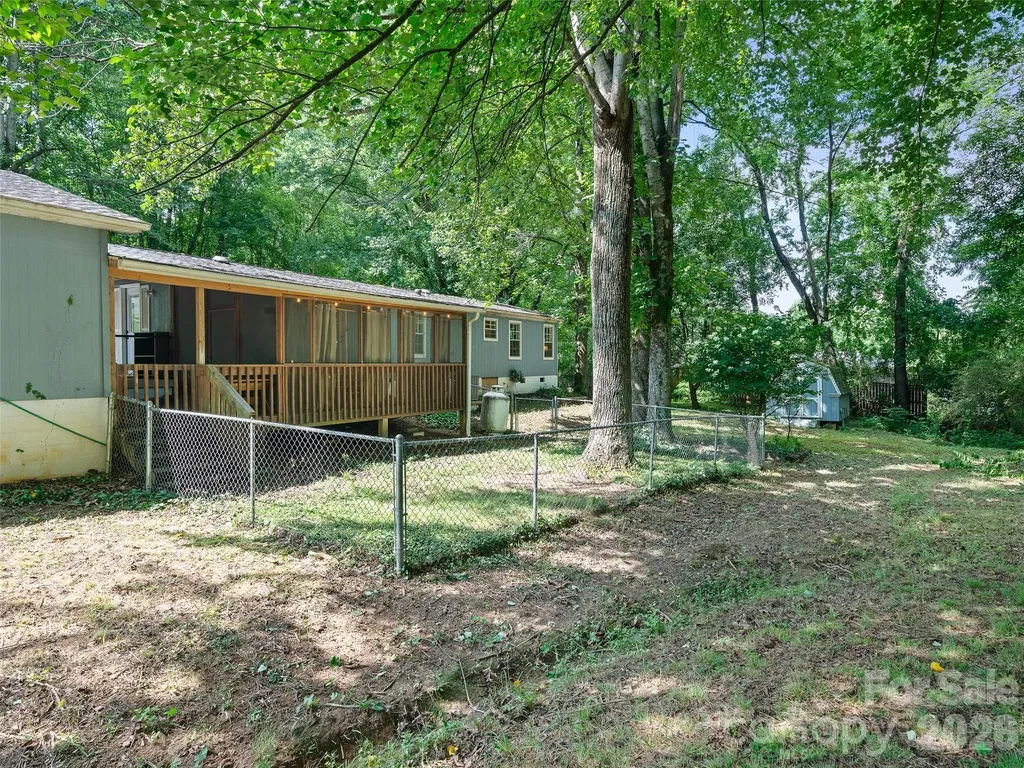 2 Lost Forest Drive Candler NC 28715