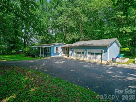2 Lost Forest Drive Candler NC 28715
