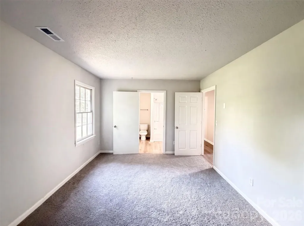 6912 Fieldlark Lane Charlotte NC 28227