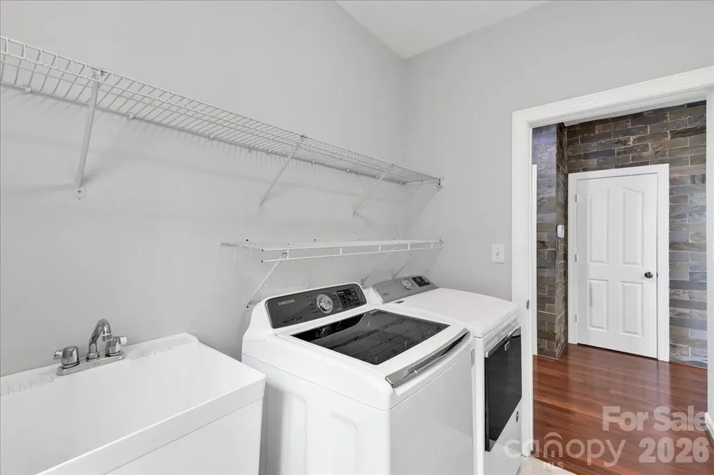 12616 Bannock Drive Charlotte NC 28277