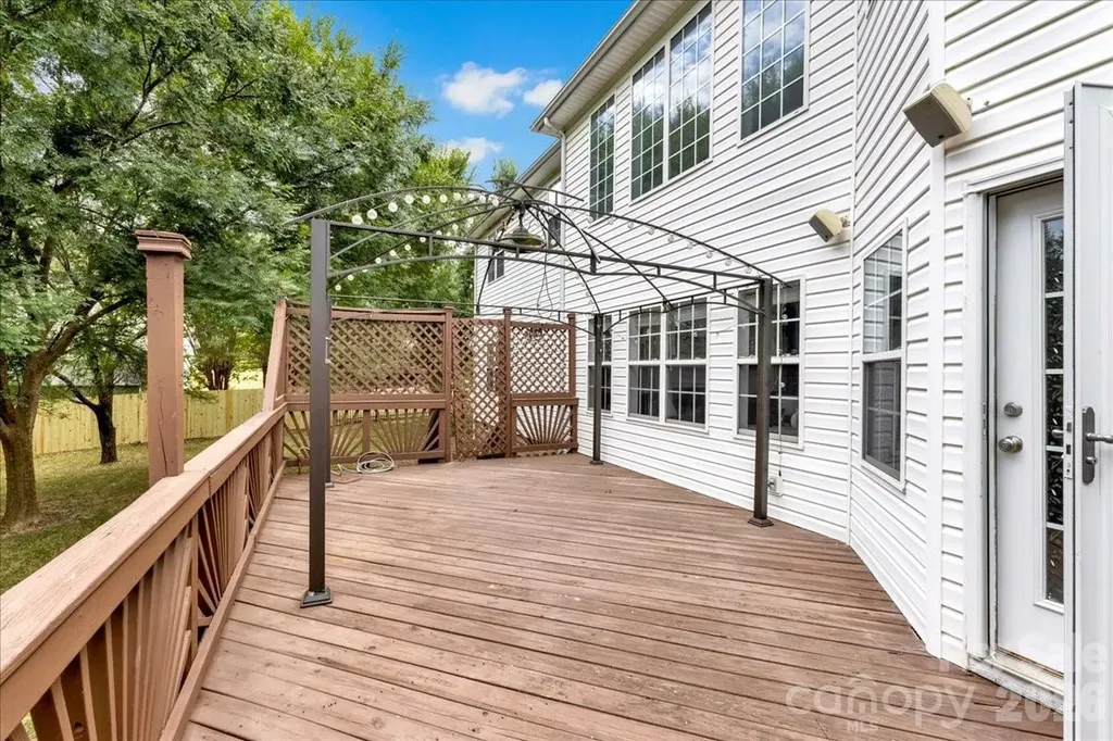 12616 Bannock Drive Charlotte NC 28277