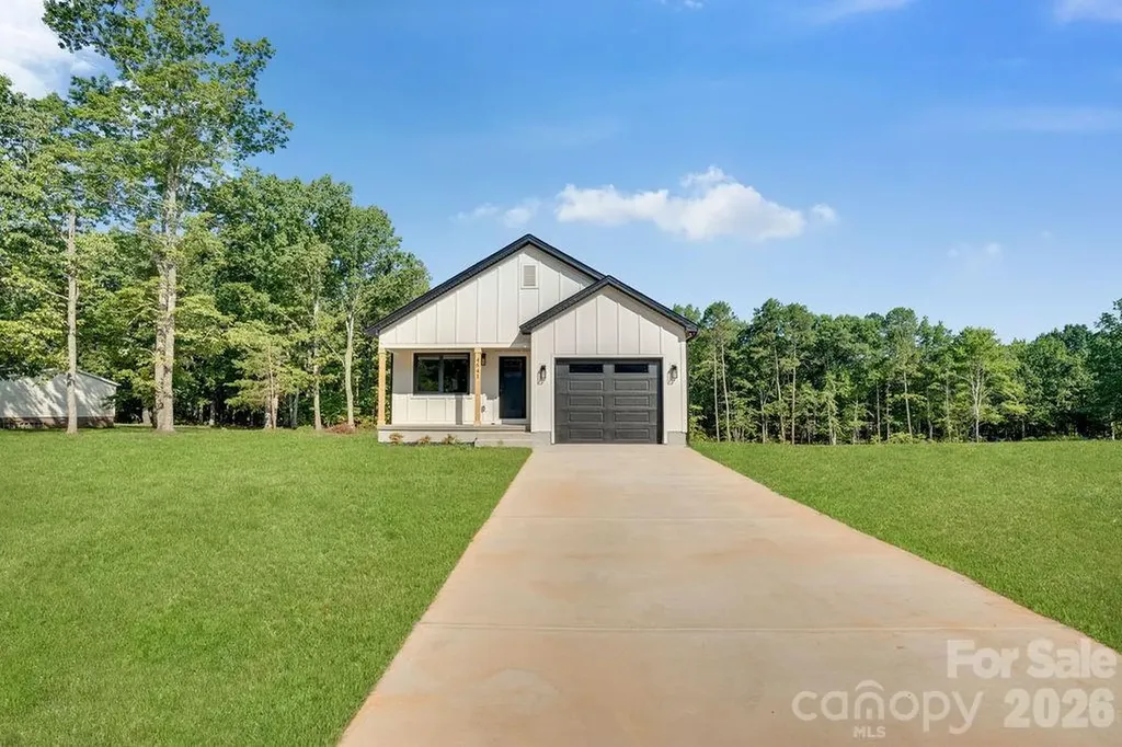 4641 Graybirch Drive Maiden NC 28650