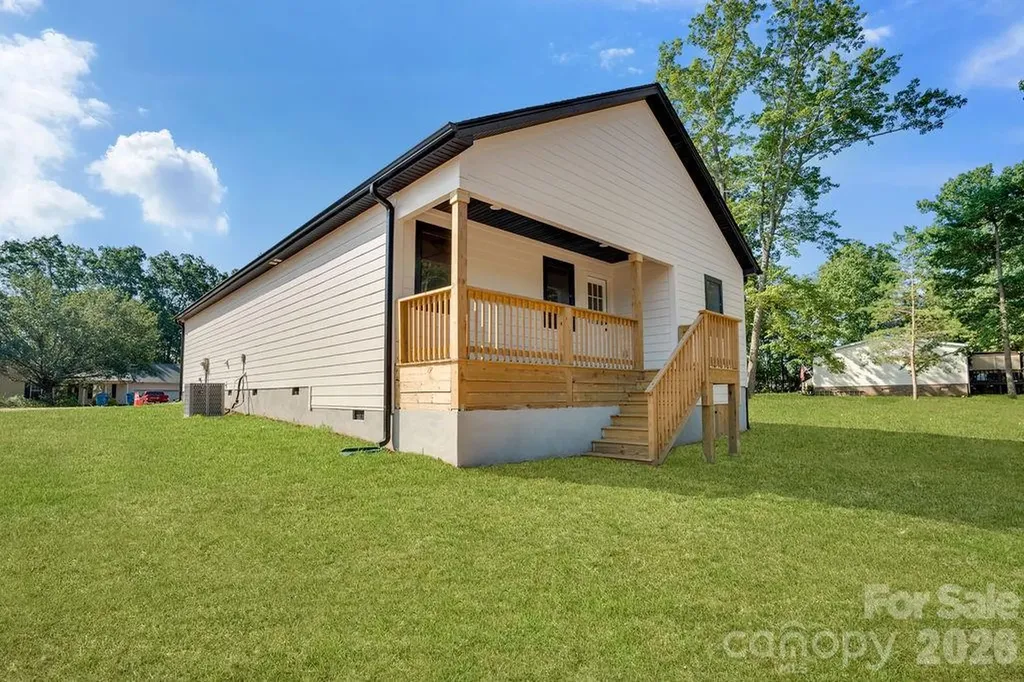 4641 Graybirch Drive Maiden NC 28650