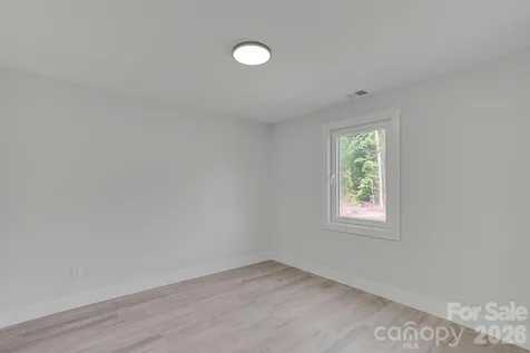 4641 Graybirch Drive Maiden NC 28650