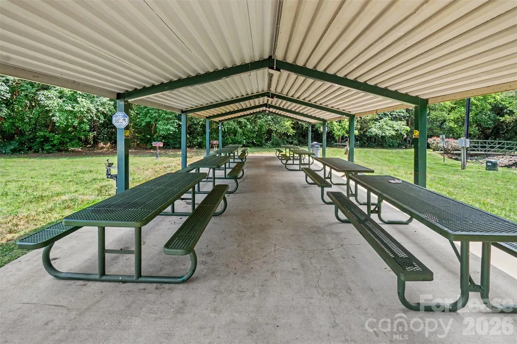 13606 Red Wine Court Charlotte NC 28273