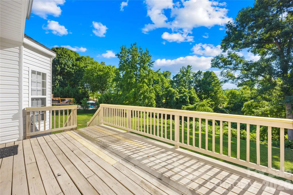 195 Harris Farm Road Mooresville NC 28115