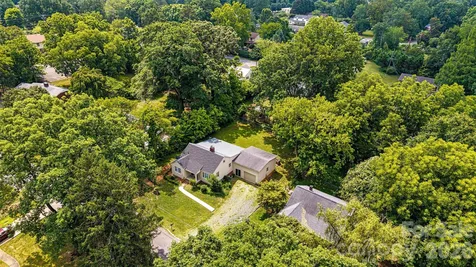 147 13th Avenue NW Hickory NC 28601