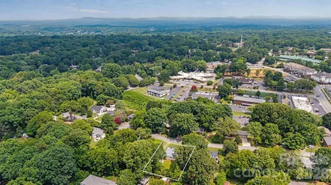 147 13th Avenue NW Hickory NC 28601