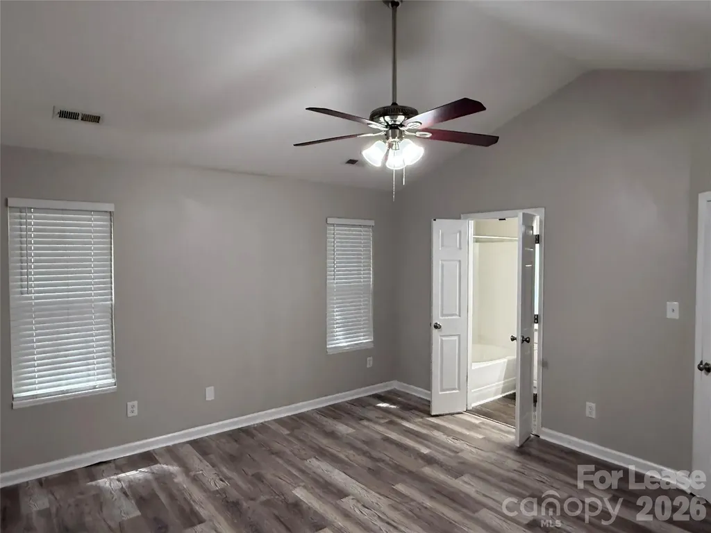 6617 Cedar Cliff Drive Charlotte NC 28216