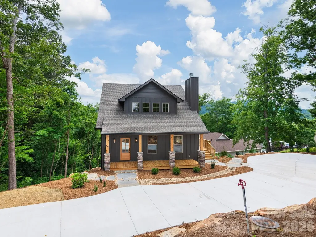 14 Yost Street Weaverville NC 28787