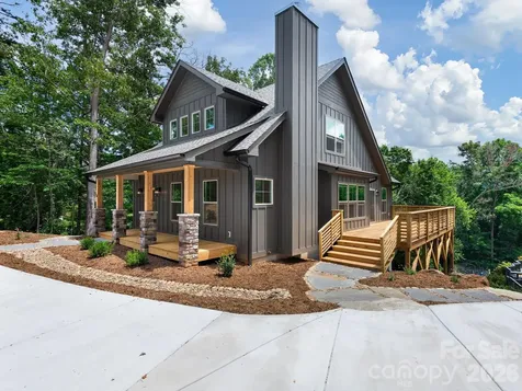 14 Yost Street Weaverville NC 28787