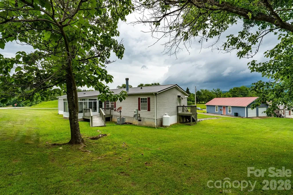 755 Fairview Loop Hot Springs NC 28743