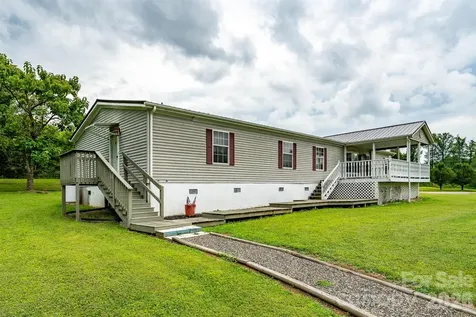 755 Fairview Loop Hot Springs NC 28743
