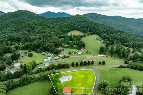755 Fairview Loop Hot Springs NC 28743