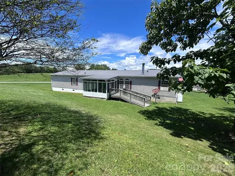 755 Fairview Loop Hot Springs NC 28743