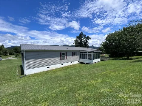 755 Fairview Loop Hot Springs NC 28743