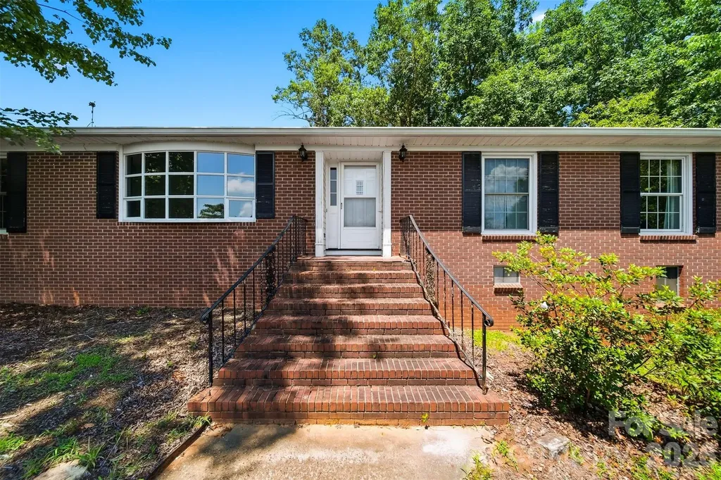 466 Shiloh Church Road Hickory NC 28601