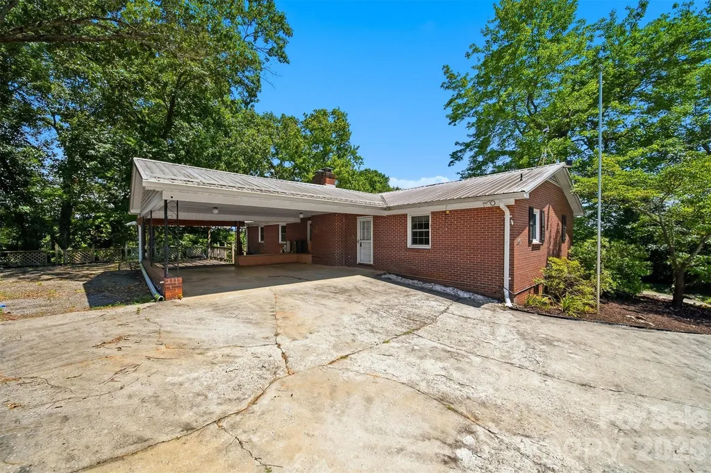 466 Shiloh Church Road Hickory NC 28601