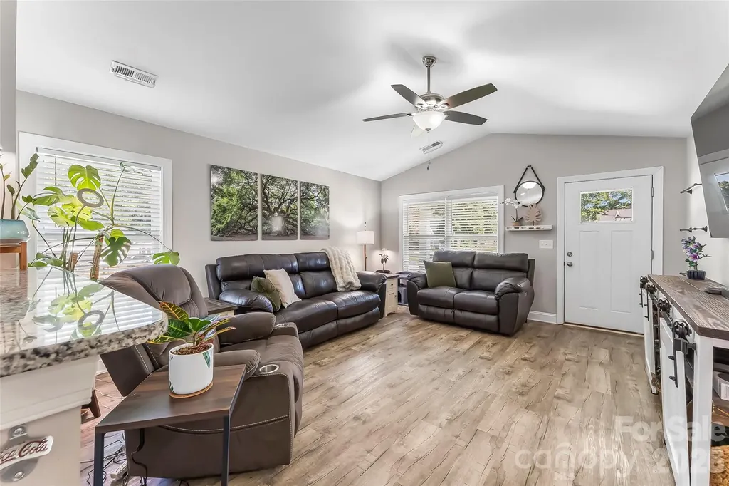 3155 Riber Lane Claremont NC 28610