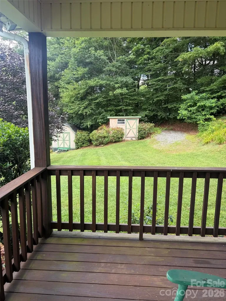 2997 Phillips Gap Road West Jefferson NC 28694