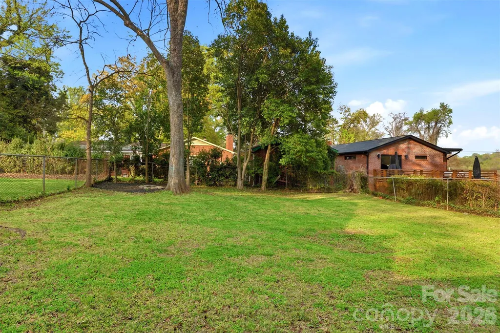 1642 Washington Avenue Charlotte NC 28216