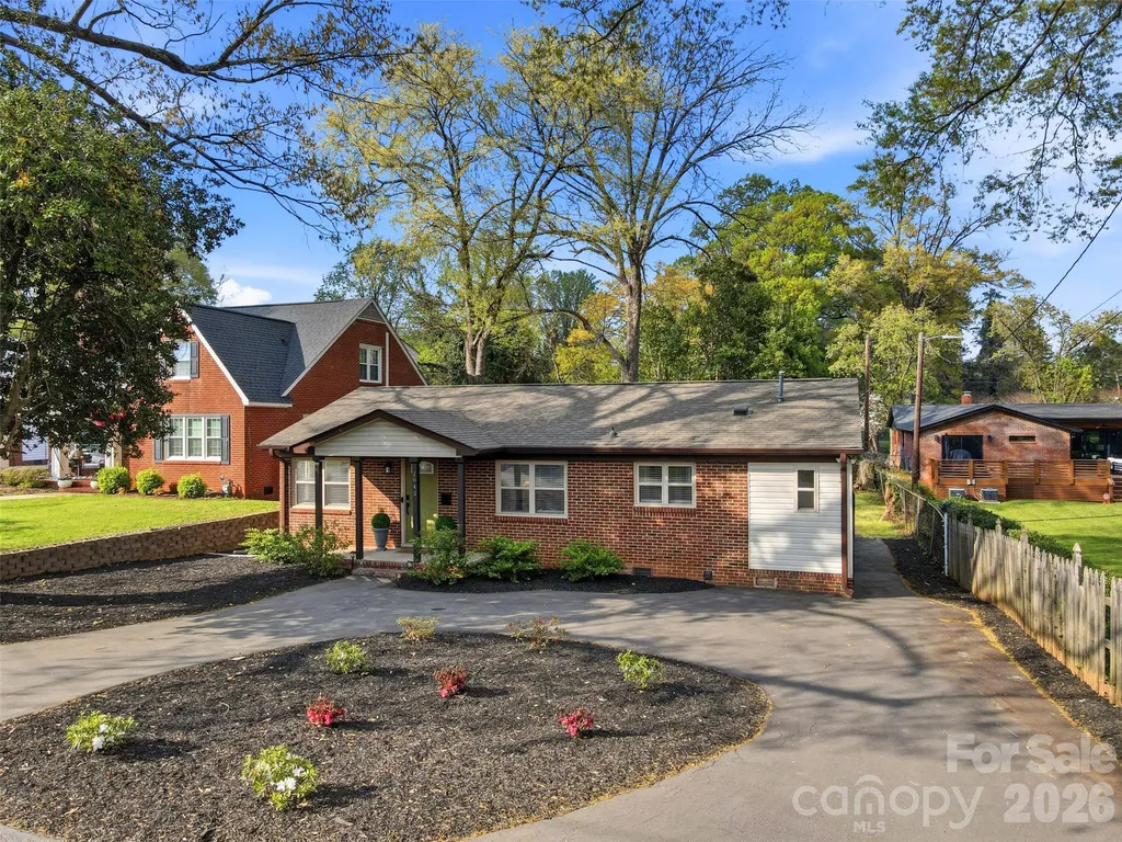 1642 Washington Avenue Charlotte NC 28216