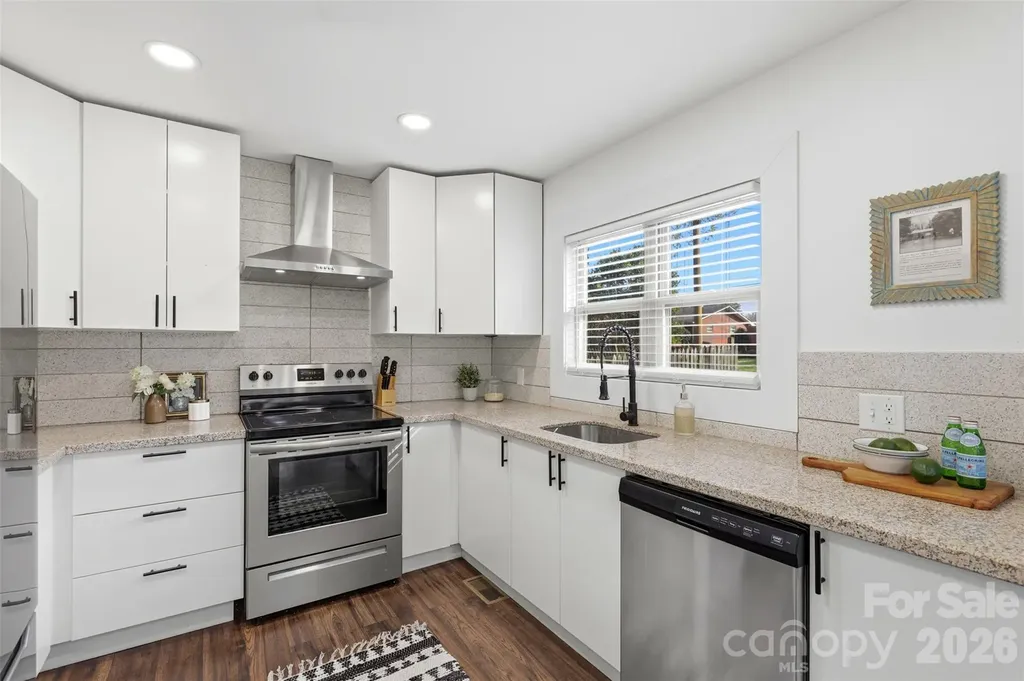 1642 Washington Avenue Charlotte NC 28216