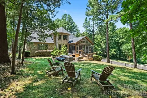 109 Whiterock Drive Mount Holly NC 28120