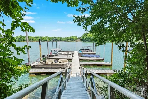 109 Whiterock Drive Mount Holly NC 28120