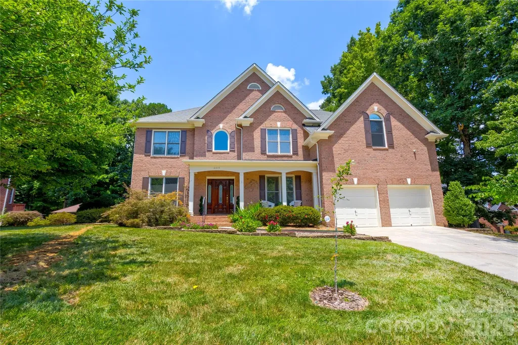 6015 Graburns Ford Drive Charlotte NC 28269