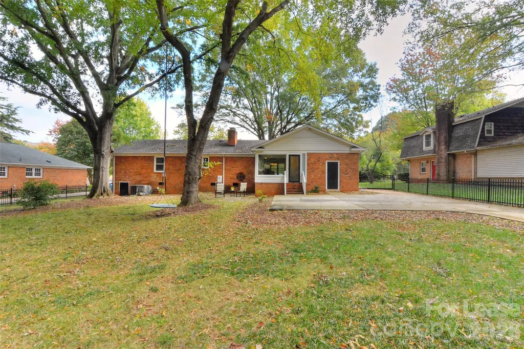 6338 Owenby Court Charlotte NC 28270