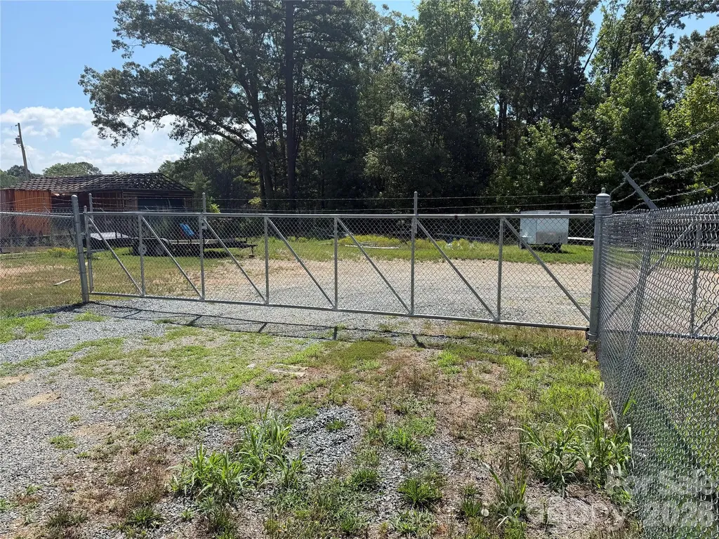 5166 Slanting Bridge Road Denver NC 28037