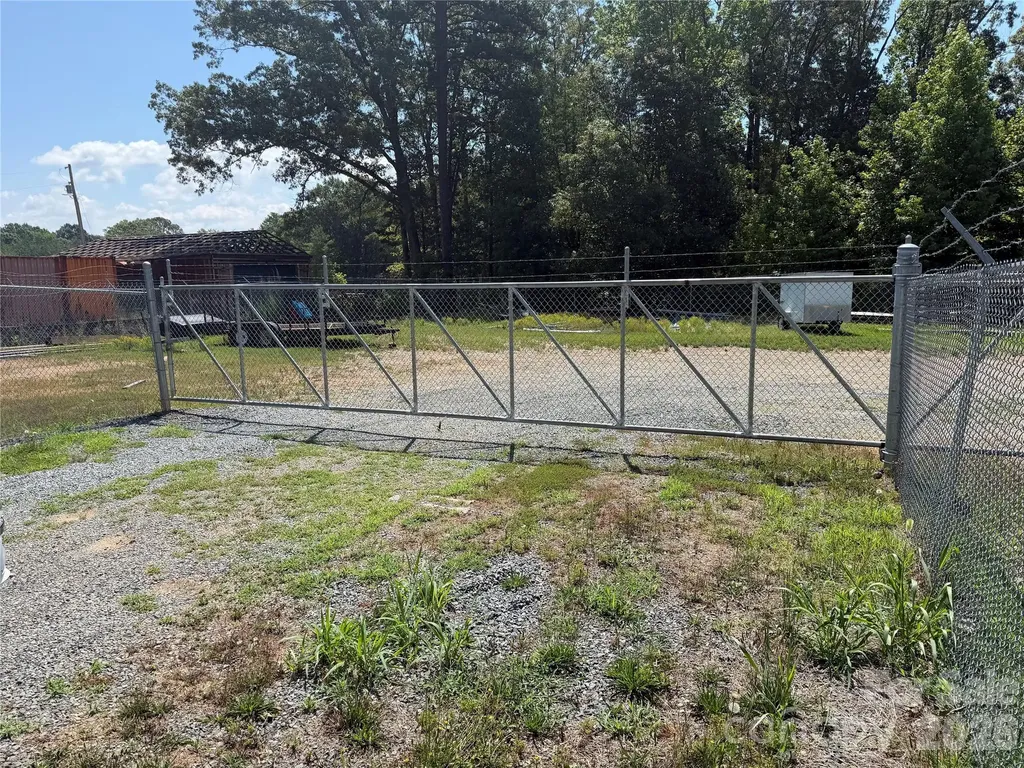 5166 Slanting Bridge Road Denver NC 28037