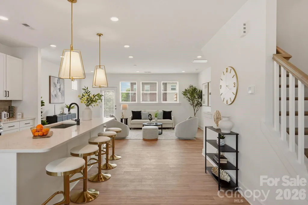 4039 Bass River Parkway Charlotte NC 28217