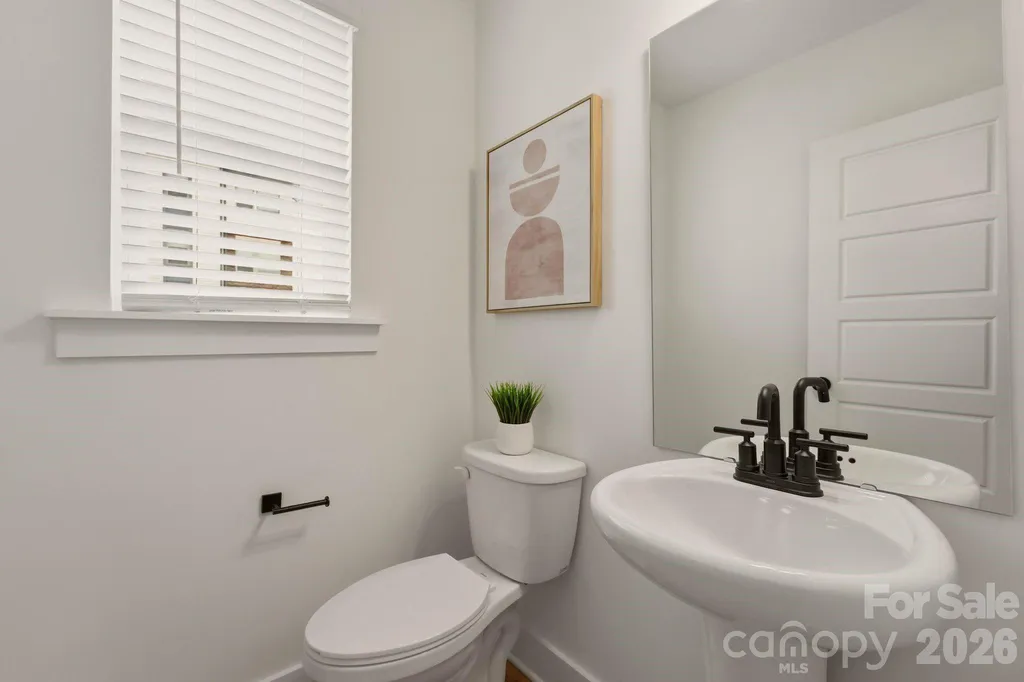4039 Bass River Parkway Charlotte NC 28217