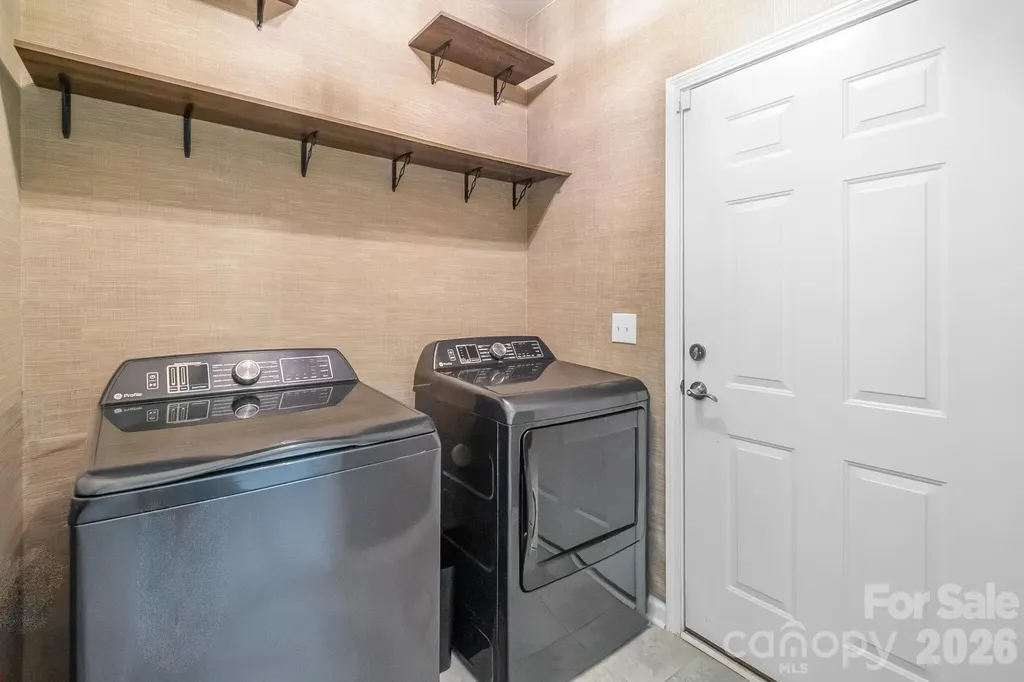 13007 Canterbury Castle Drive Charlotte NC 28273