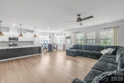 13007 Canterbury Castle Drive Charlotte NC 28273