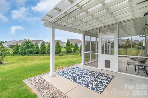 13007 Canterbury Castle Drive Charlotte NC 28273