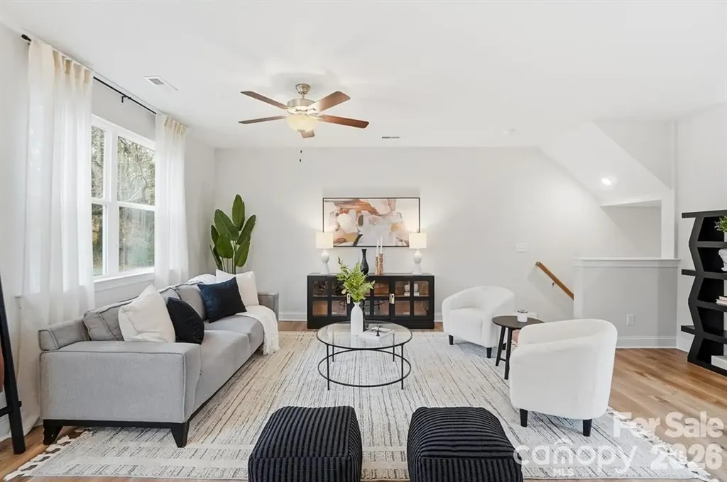 8927 Sharonbrook Drive Charlotte NC 28210