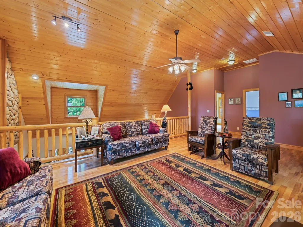 528 Brannon Forest Drive Waynesville NC 28785