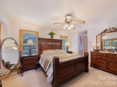 528 Brannon Forest Drive Waynesville NC 28785