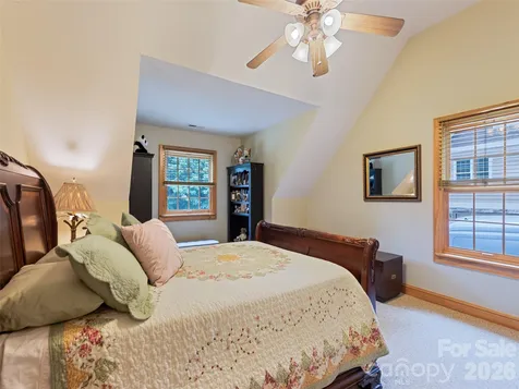528 Brannon Forest Drive Waynesville NC 28785