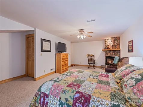 528 Brannon Forest Drive Waynesville NC 28785