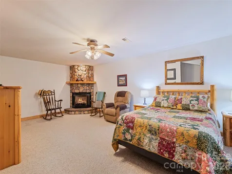 528 Brannon Forest Drive Waynesville NC 28785