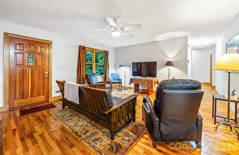 464 Governors View Road Asheville NC 28805