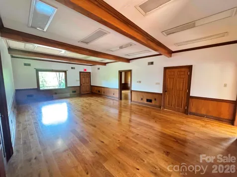 656 N Bridge Street Elkin NC 28621